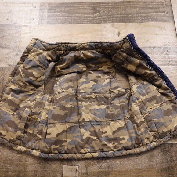 OshKosh Reversible Corduroy Puffer Vest Kids Size 7 Blue/Tan & Camo Outdoor - Picture 9 of 10